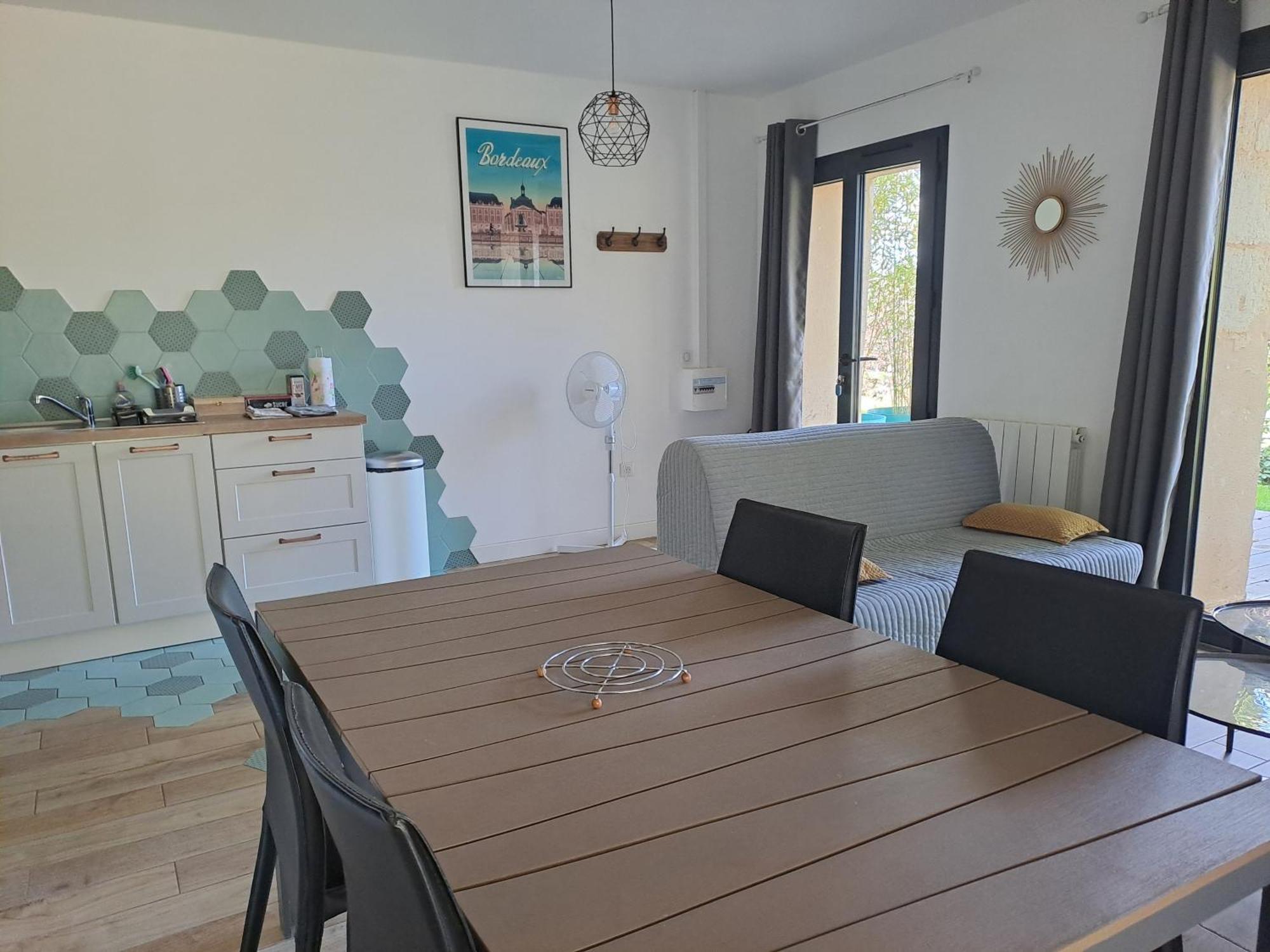 Appartement Domaine Ecoline à Sadirac Extérieur photo