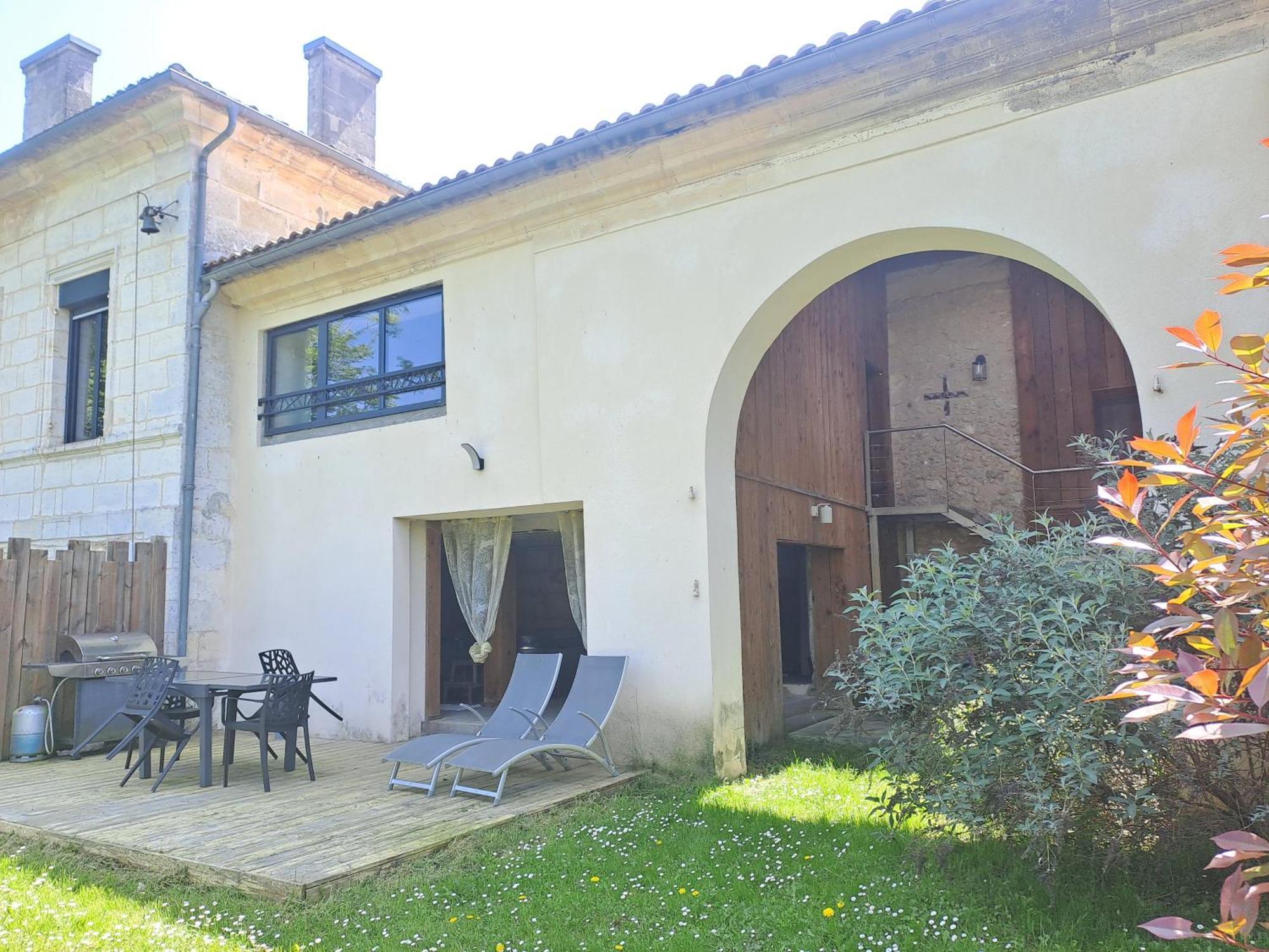 Appartement Domaine Ecoline à Sadirac Extérieur photo