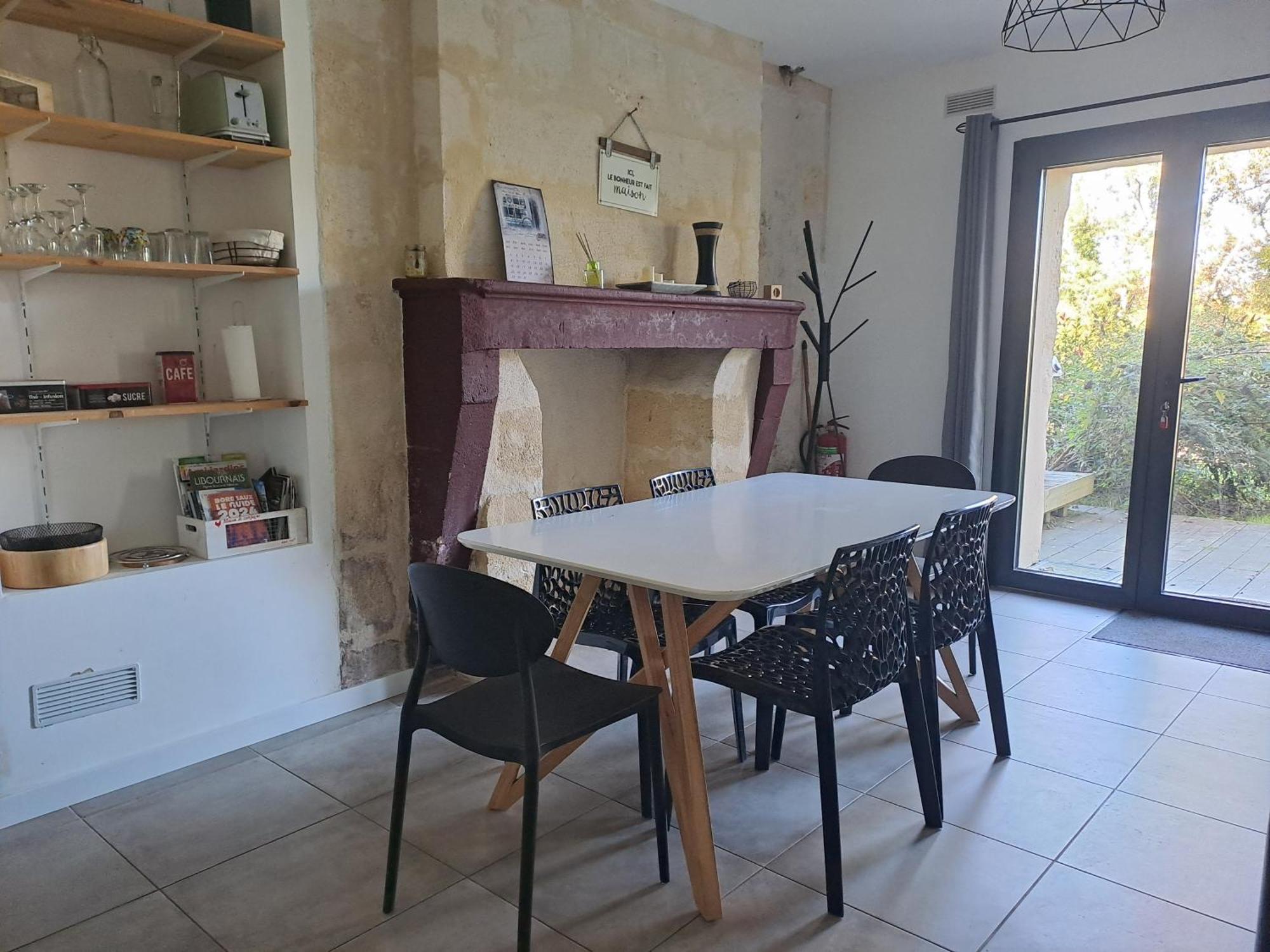 Appartement Domaine Ecoline à Sadirac Extérieur photo
